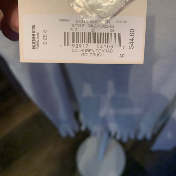 Lauren Conrad cold shoulder ruffle back sweater. Net . Retail 44 - Picture 4 of 8